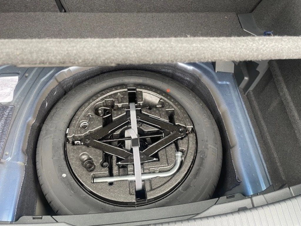 VW T-Cross 1.0TSI DSG STYLE LED-SW ACC 1. Hand