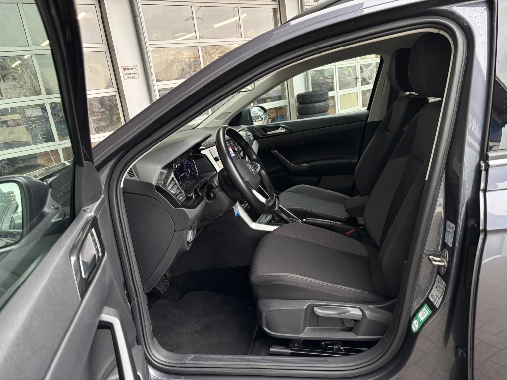 VW Taigo 1.0 TSI DSG LIFE NAVI FPK CARPLAY PDC
