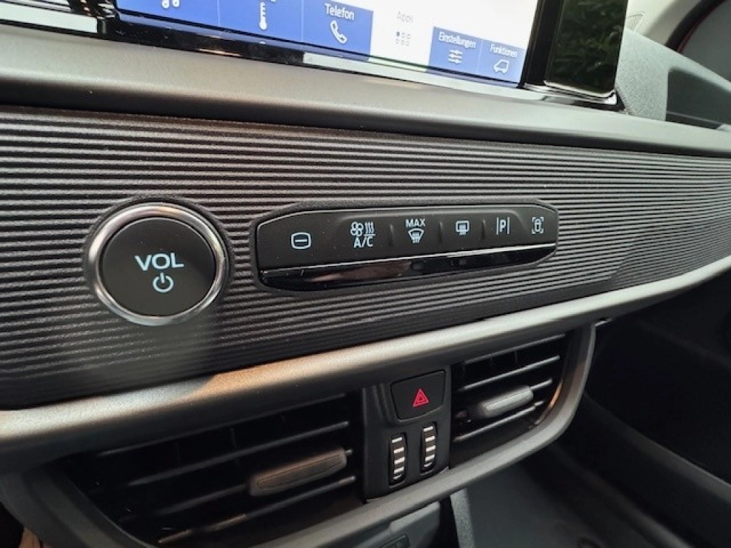 Ford Transit Courier