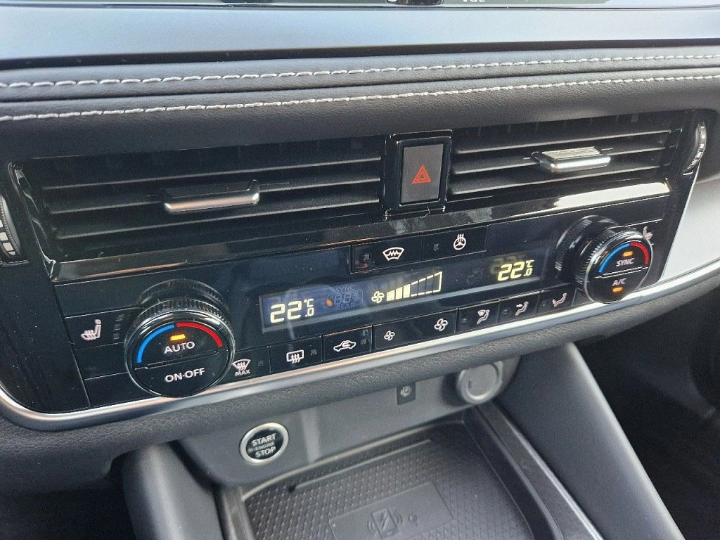 Nissan Qashqai 1.3 DIG MHEV Navi smart LED ACC Kam.Alu