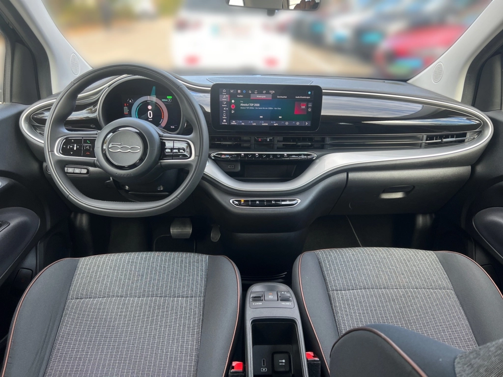 Fiat 500e Icon | 42kWh | Tempomat | CarPlay | 