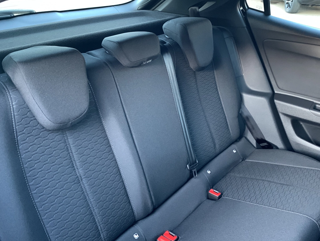 Opel Mokka-e Edition 156PS inkl. Tech & Komfort-Paket