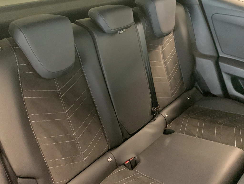 Opel Mokka-e Ultimate| Alcantara|CarPlay|LED|SHZ|ACC