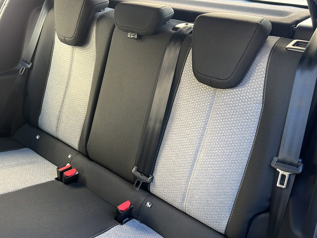 Opel Corsa 1.2 Turbo Edition|SHZ|LHZ|LED|CarPlay|PDC