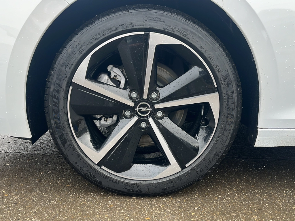 Opel Astra ST 1.2 GS Line |CarPlay|SHZ|LHZ|360°|LED