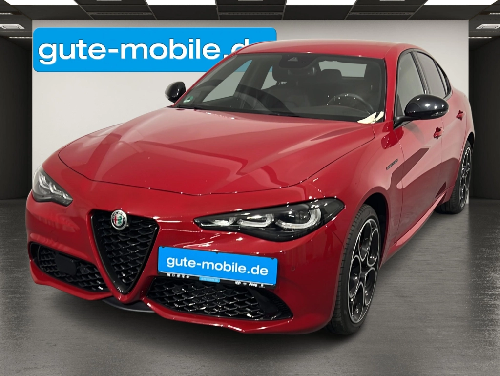 Alfa Romeo Giulia 2.0 Competizione Q4 | MATRIX | 19" LM 