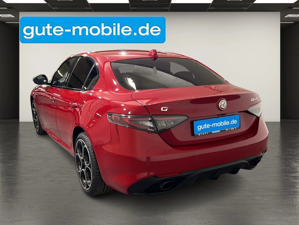 Alfa Romeo Giulia 2.0 Competizione Q4 | MATRIX | 19" LM 