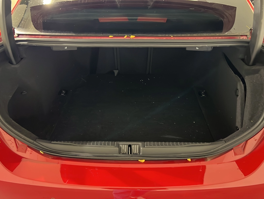 Alfa Romeo Giulia 2.0 Competizione Q4 | MATRIX | 19" LM 