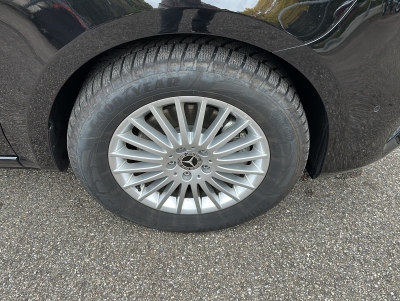 Mercedes-Benz EQV 300 lang AVANTGARDE Distr el.Türen LED 360°K