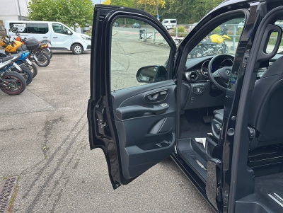 Mercedes-Benz EQV 300 lang AVANTGARDE Distr el.Türen LED 360°K