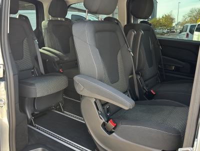 Mercedes-Benz EQV 300 lang Distr el.T&uuml;ren/Heck LED AIRMATIC