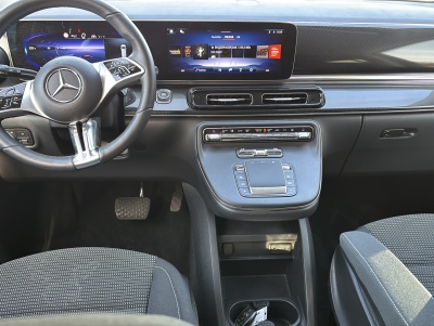 Mercedes-Benz EQV 300 lang Distr el.T&uuml;ren/Heck LED AIRMATIC