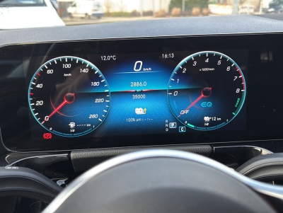 Mercedes-Benz GLA 250 e Hybrid Progressive Dist 