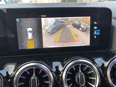 Mercedes-Benz GLA 250 e Hybrid Progressive Dist 