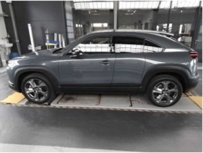 Mazda MX-30  e-SKYACTIV Ad'vantage ACC HUD Navi
 LED