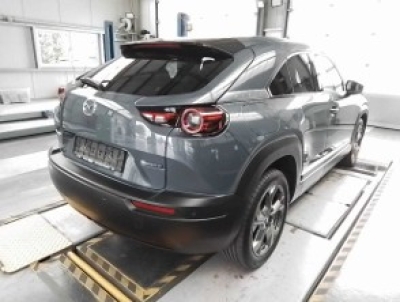 Mazda MX-30  e-SKYACTIV Ad'vantage ACC HUD Navi
 LED