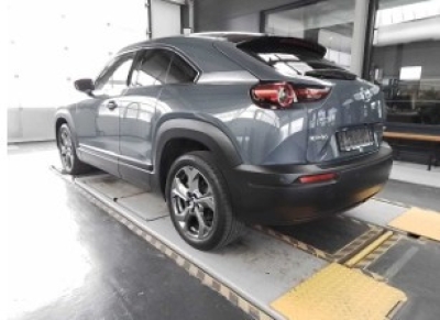 Mazda MX-30  e-SKYACTIV Ad'vantage ACC HUD Navi
 LED