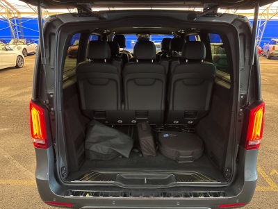 Mercedes-Benz EQV 300 lang AVANTGARDE LED Distronic 360&deg;K 