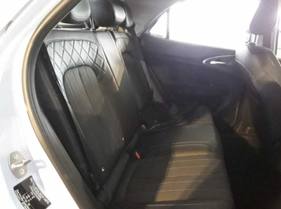 ora Funky Cat 300 360&deg; Totwinkel ACC Navi