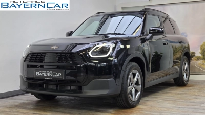 MINI Cooper C Countryman Essential Trim Paket S HUD 