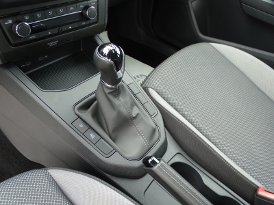 Seat Ibiza 1.0 TSI / Style / Navi / Tempomat / Alu /   