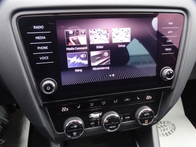 Skoda Octavia 1.0TSI / Clever / DSG / LED / NAVI /DAB 