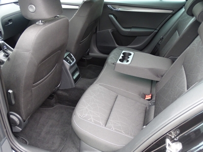 Skoda Octavia 1.0TSI / Clever / DSG / LED / NAVI /DAB 