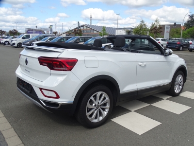VW T-Roc 1.0 Style*NAVI*LED*DAB*RFK*SHZG*PDC*APP C.