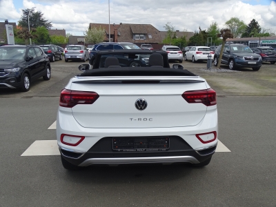 VW T-Roc 1.0 Style*NAVI*LED*DAB*RFK*SHZG*PDC*APP C.