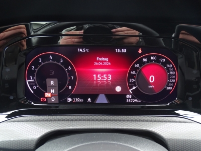 VW Golf VIII GTI*LED*NAVI*DSG*CAR PLAY*SHZG*PDC*DAB