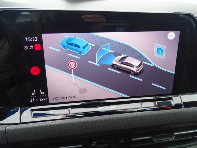 VW Golf VIII GTI*LED*NAVI*DSG*CAR PLAY*SHZG*PDC*DAB