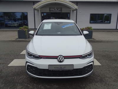VW Golf VIII GTI*LED*NAVI*DSG*CAR PLAY*SHZG*PDC*DAB