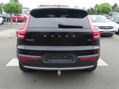Volvo XC40 Momentum Pro 2WD*NAVI*NAVI*AHK*LED*SHZG* 