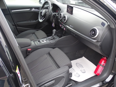 Audi A3 35TFSI SPORT*S TRONIC*NAVI*XENON*TEMP*PDC*SHZG