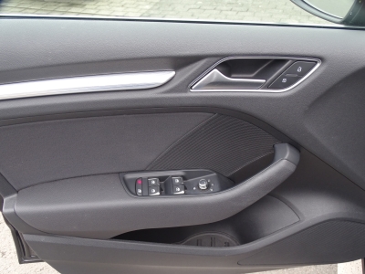 Audi A3 35TFSI SPORT*S TRONIC*NAVI*XENON*TEMP*PDC*SHZG