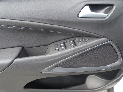 Opel Crossland 1.5Elegance*LED*NAVI*SHZG*PDC*DAB*TEL*