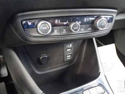 Opel Crossland 1.5Elegance*LED*NAVI*SHZG*PDC*DAB*TEL*