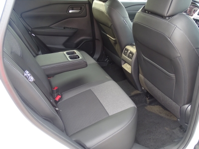 Nissan Qashqai 1.3 DIG-T MHEV N-Connecta*AT*PANO*NAVI*