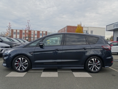 Ford S-MAX ST-Line*LED*NAVI*AUTOMATIK*PANO*SHZG*RFK*
