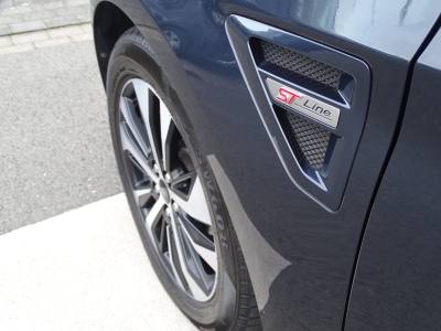 Ford S-MAX ST-Line*LED*NAVI*AUTOMATIK*PANO*SHZG*RFK*