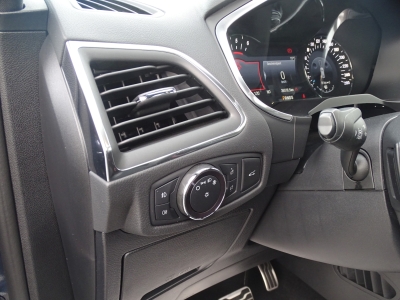 Ford S-MAX ST-Line*LED*NAVI*AUTOMATIK*PANO*SHZG*RFK*