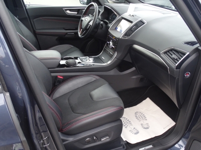 Ford S-MAX ST-Line*LED*NAVI*AUTOMATIK*PANO*SHZG*RFK*