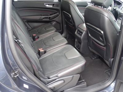 Ford S-MAX ST-Line*LED*NAVI*AUTOMATIK*PANO*SHZG*RFK*