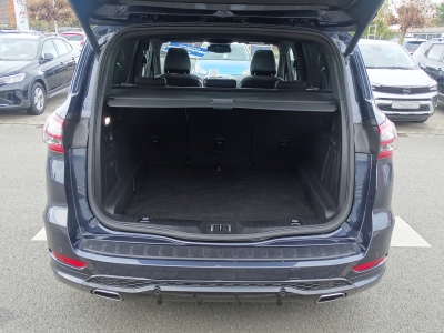 Ford S-MAX ST-Line*LED*NAVI*AUTOMATIK*PANO*SHZG*RFK*