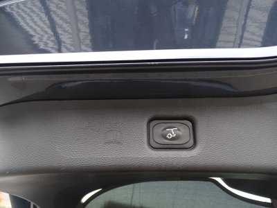 Ford S-MAX ST-Line*LED*NAVI*AUTOMATIK*PANO*SHZG*RFK*