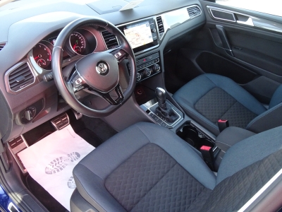 VW Golf Sportsvan 1.5 DSG*NAVI*PDC*ACC*SHZG*TEMPO*