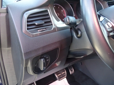 VW Golf Sportsvan 1.5 DSG*NAVI*PDC*ACC*SHZG*TEMPO*