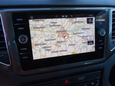 VW Golf Sportsvan 1.5 DSG*NAVI*PDC*ACC*SHZG*TEMPO*