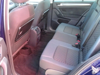 VW Golf Sportsvan 1.5 DSG*NAVI*PDC*ACC*SHZG*TEMPO*