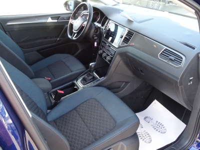 VW Golf Sportsvan 1.5 DSG*NAVI*PDC*ACC*SHZG*TEMPO*